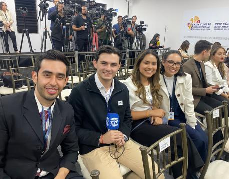 Cumbre 2024 - Equipo Foto342