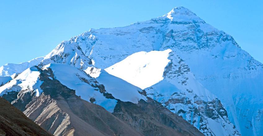 Descubren hielo cálido en el glaciar más elevado del planeta